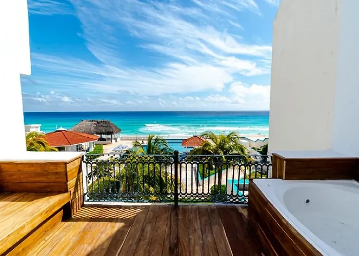 Hotel&Museo Casa Turquesa Cancún