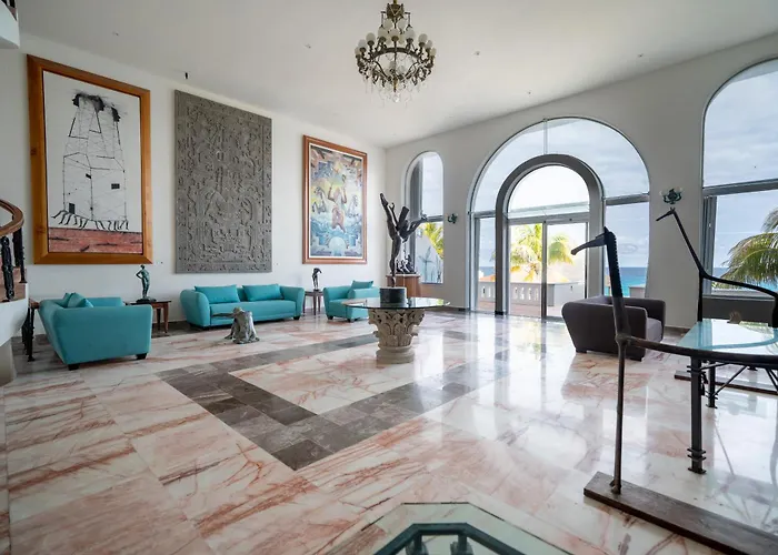 Hotel&Museo Casa Turquesa Cancún